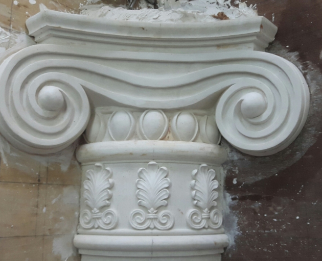 Đầu cột thạch cao 01